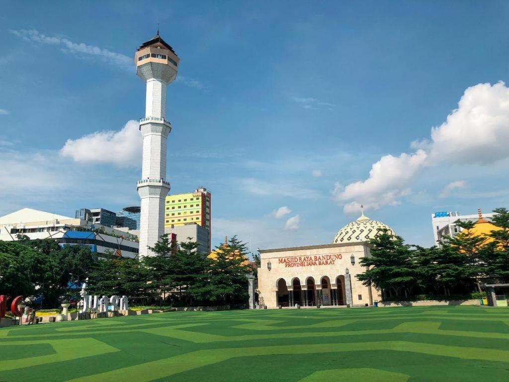 Kedaton Hotel Bandung Kültér fotó