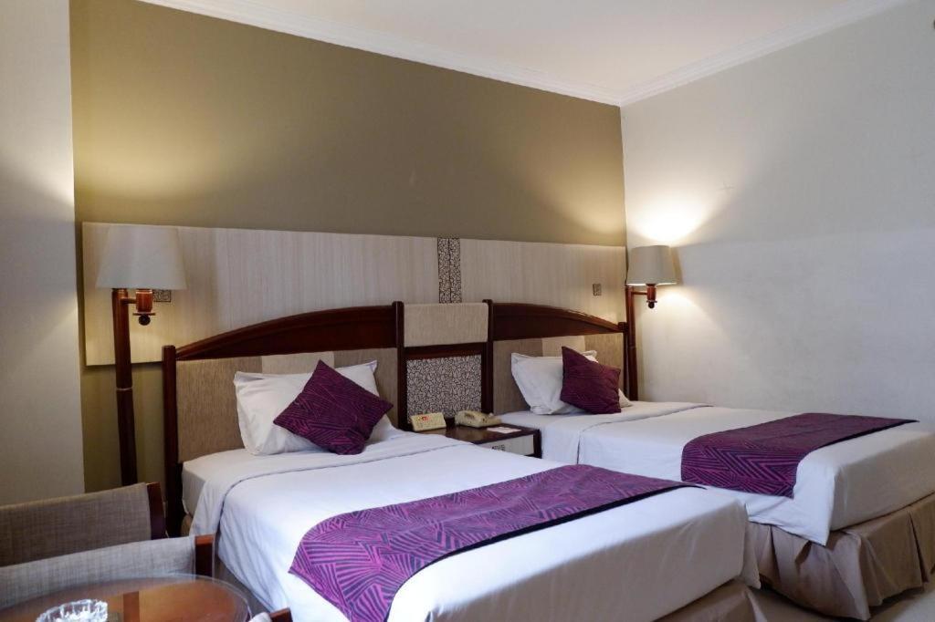 Kedaton Hotel Bandung Kültér fotó