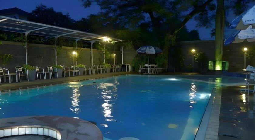 Kedaton Hotel Bandung Kültér fotó
