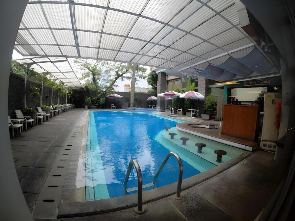Kedaton Hotel Bandung Kültér fotó